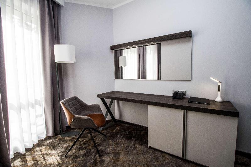 Best Western Plus Premium Inn - Oda