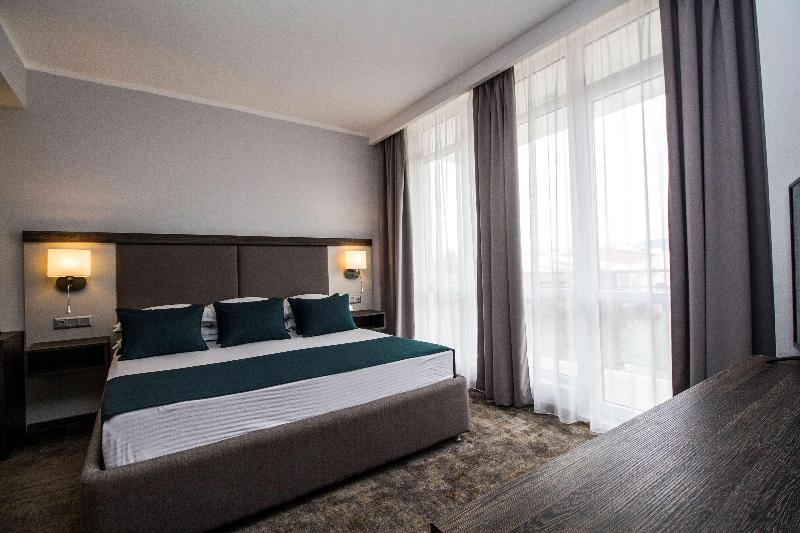 Best Western Plus Premium Inn - Oda