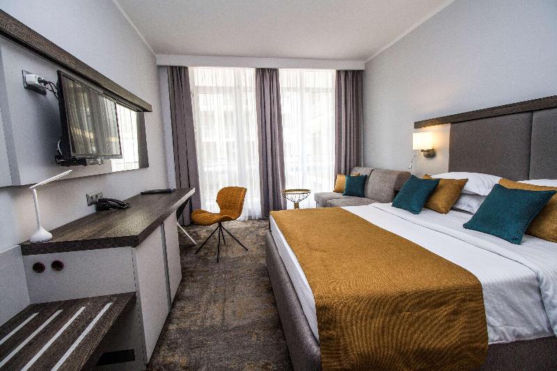 Best Western Plus Premium Inn - Oda
