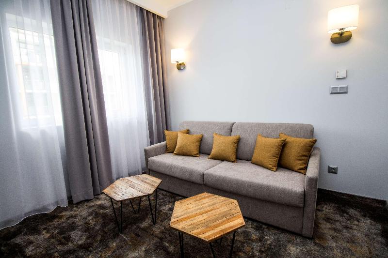 Best Western Plus Premium Inn - Oda