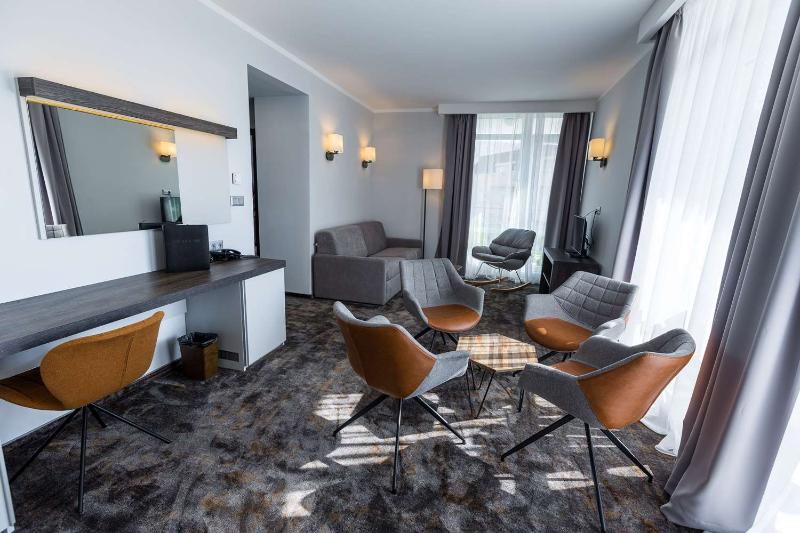 Best Western Plus Premium Inn - Oda