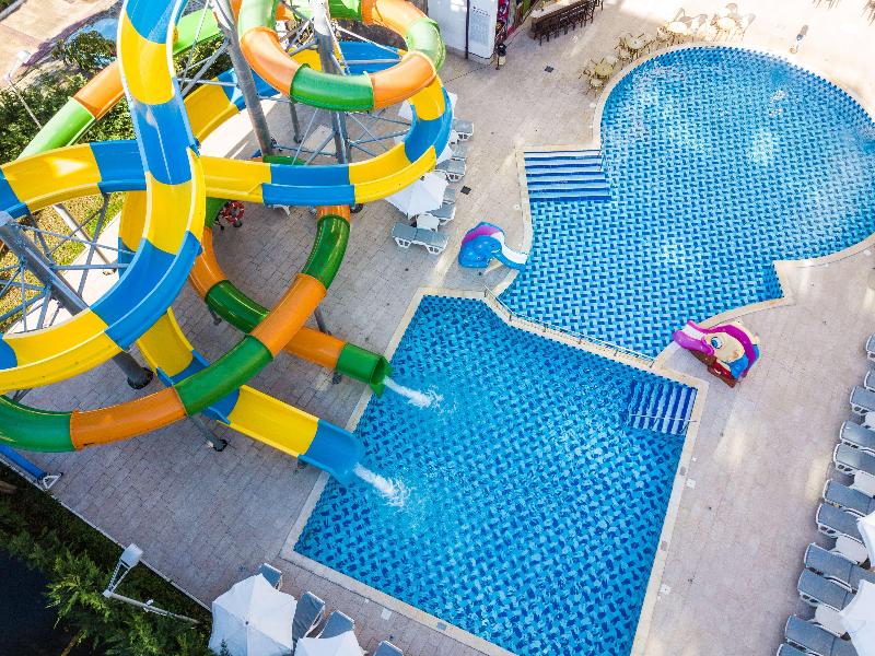 Best Western Plus Premium Inn - Havuz