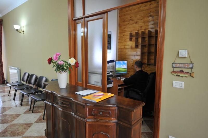 Rose Garden Hotel - Oda