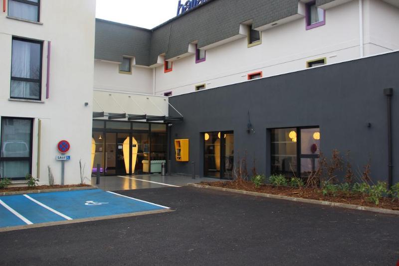 Kyriad Saint Quentin En Yvelines Montigny - Genel