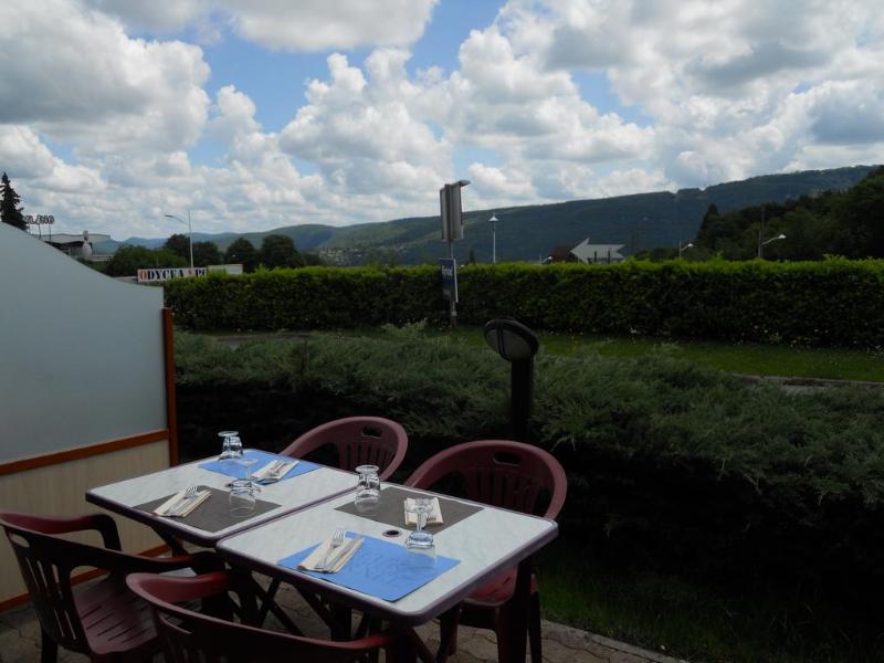 BRIT HOTEL BESANCON L HORLOGE - Teras