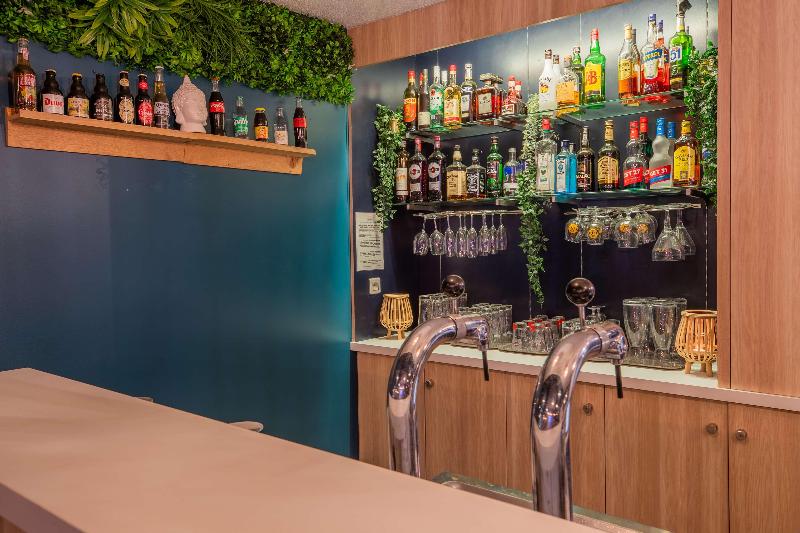 Kyriad Direct Laon - Bar