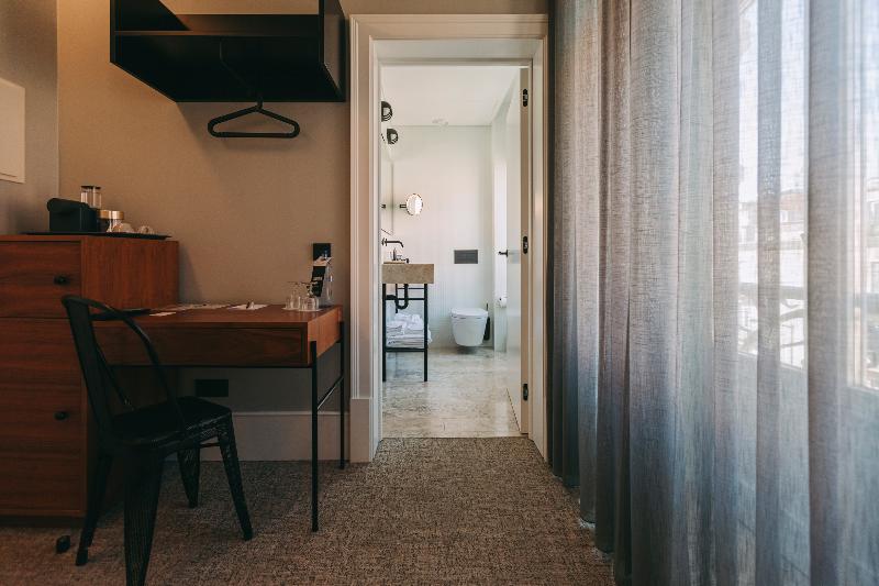1908 Lisboa Hotel - Oda