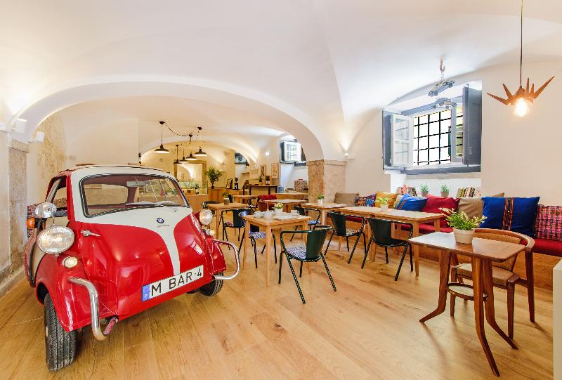 Martinhal Chiado Family Suites - Bar