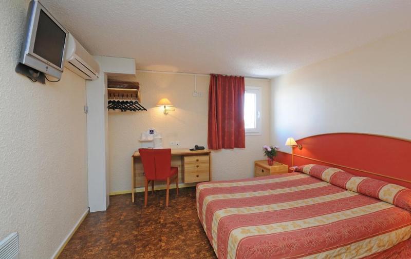 Comfort Hotel Montlucon - Genel