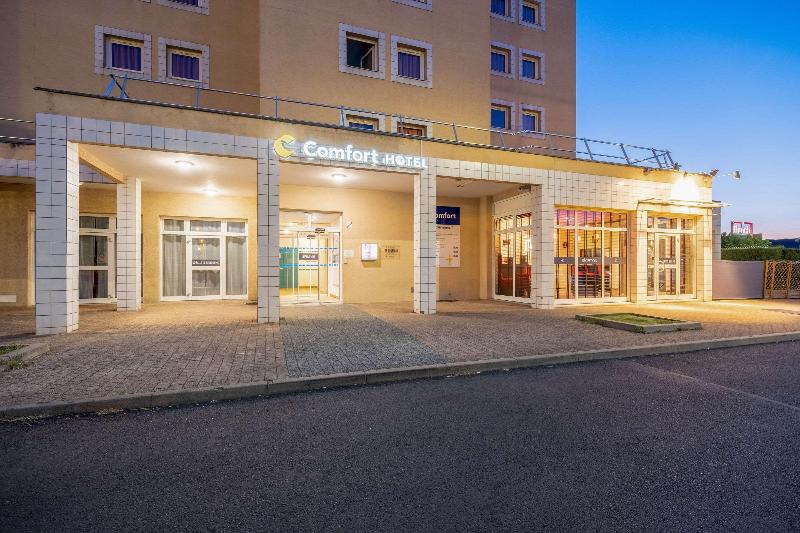 Comfort Hotel Montlucon - Genel