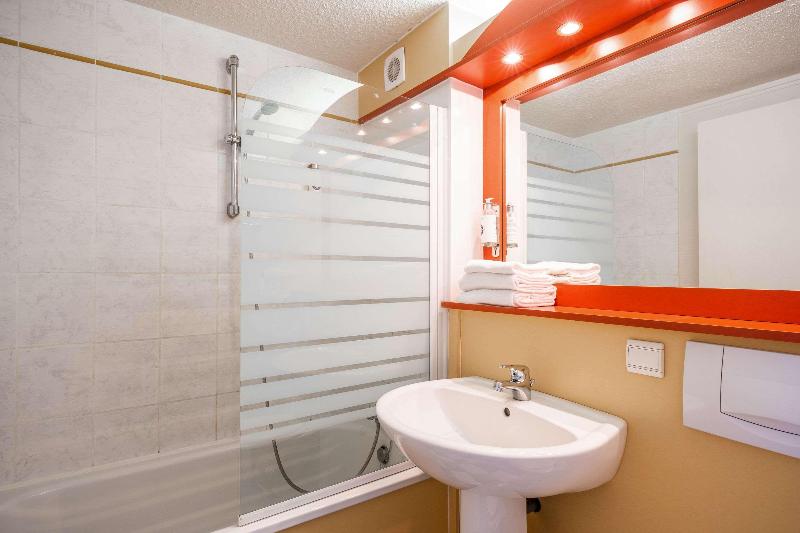 Comfort Hotel Montlucon - Oda