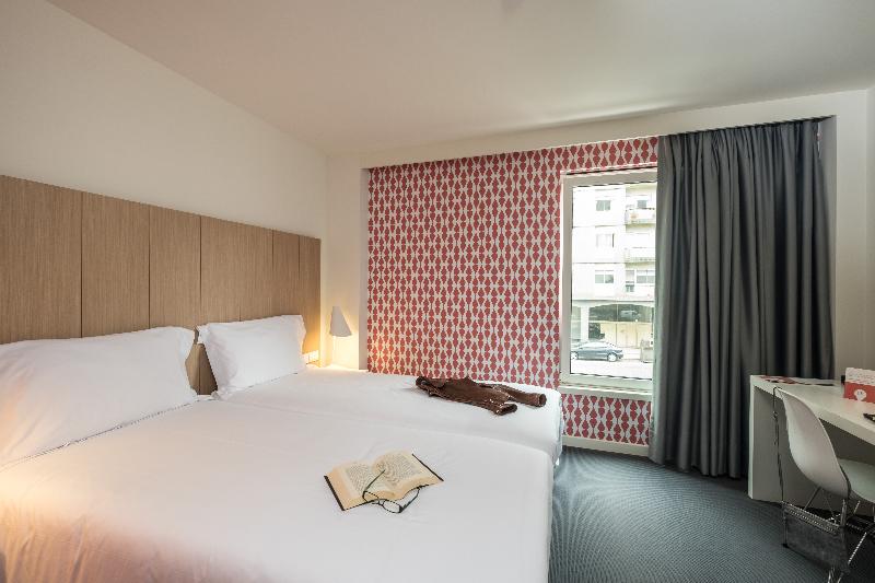 Stay Hotel Porto Centro Trindade - Oda