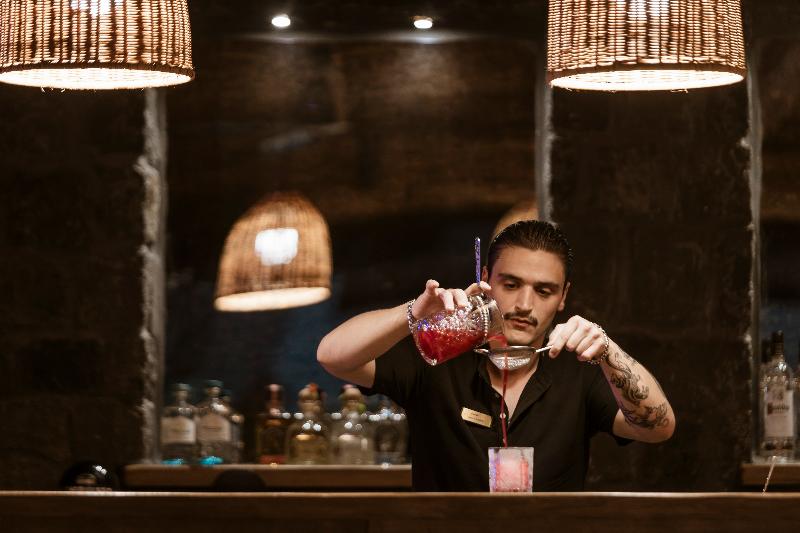 Amaria Beach Resort - Bar