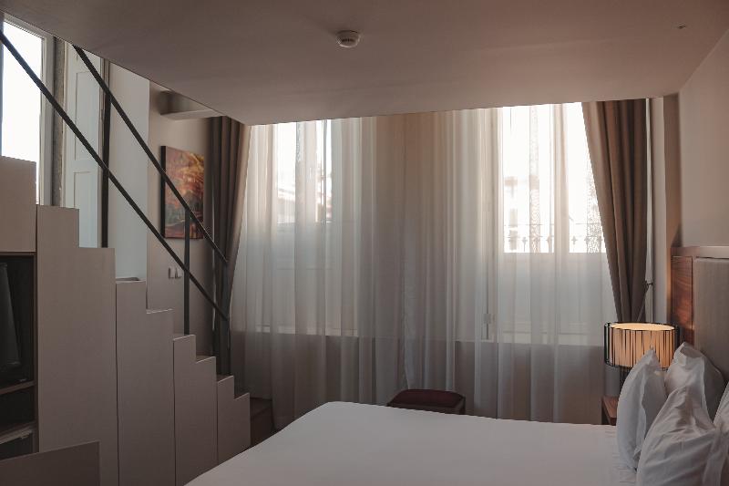 Burgus Tribute & Design Hotel - Genel
