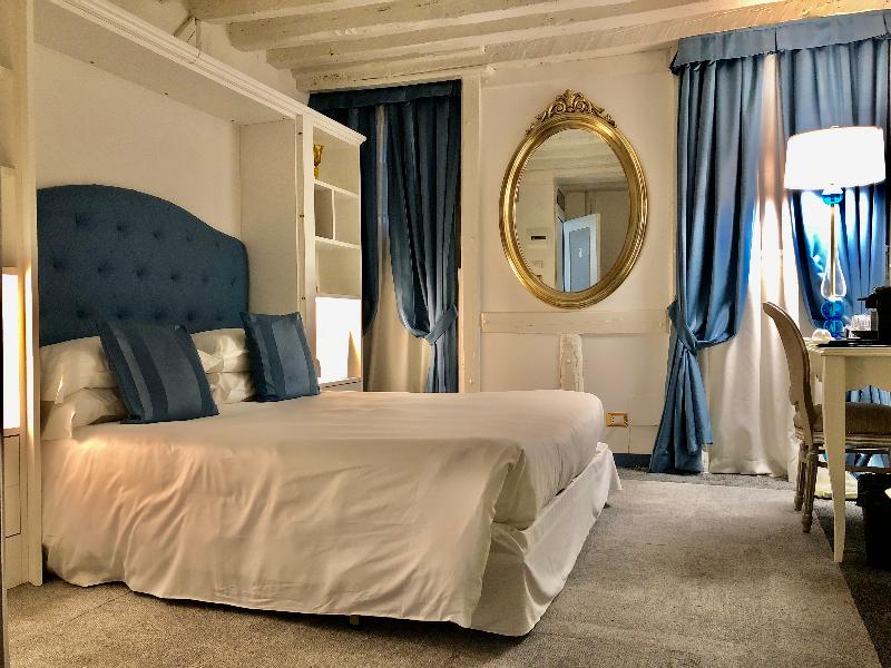 Gkk Exclusive Private Suites Venice - Oda