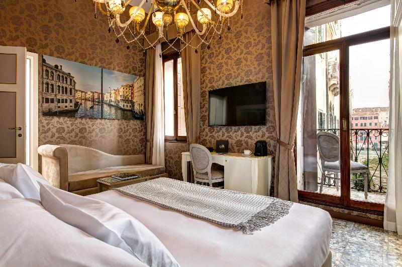 Gkk Exclusive Private Suites Venice - Oda