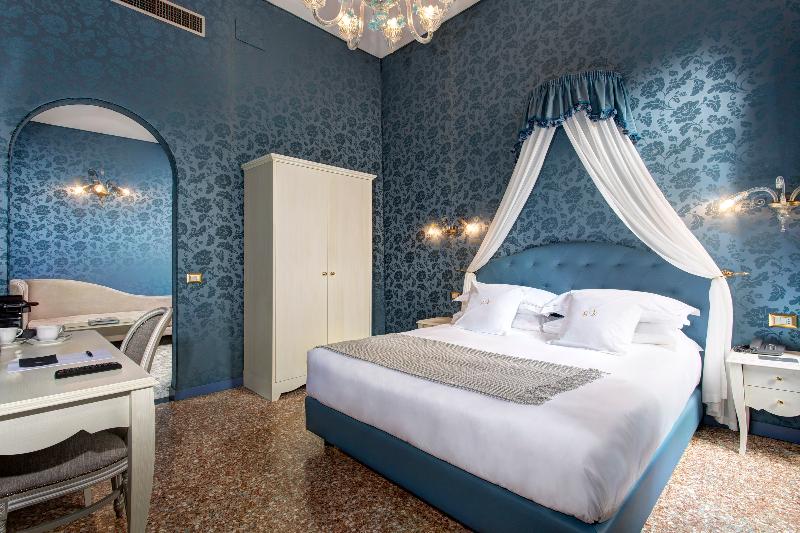Gkk Exclusive Private Suites Venice - Oda