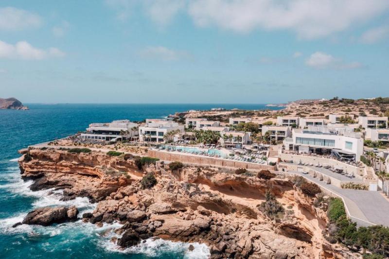 7Pines Resort Ibiza, part of Destination by Hyatt - Genel