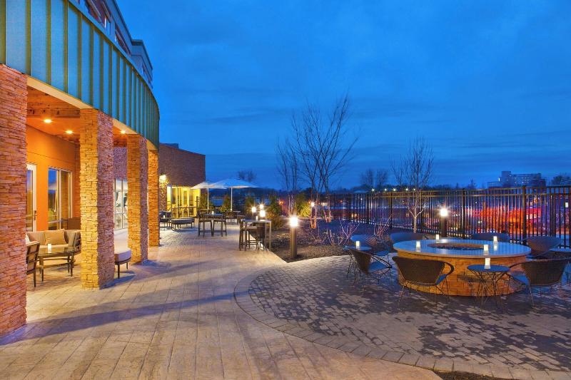 Courtyard Yonkers Westchester County - Genel