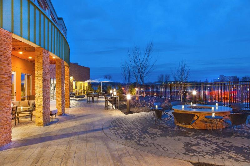 Courtyard Yonkers Westchester County - Teras