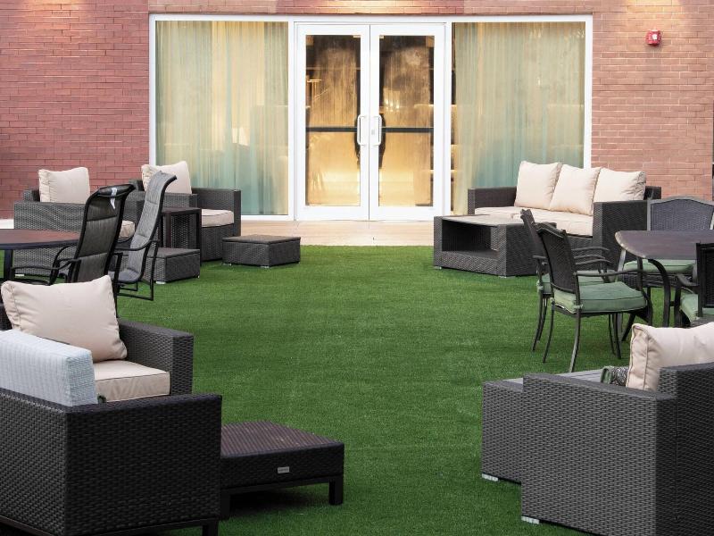 Courtyard New York Queens/Fresh Meadows - Genel