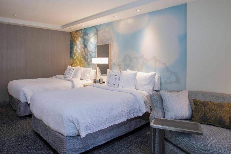 Courtyard New York Queens/Fresh Meadows - Oda