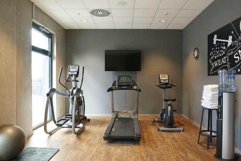 Moxy Frankfurt Airport - Aktivite