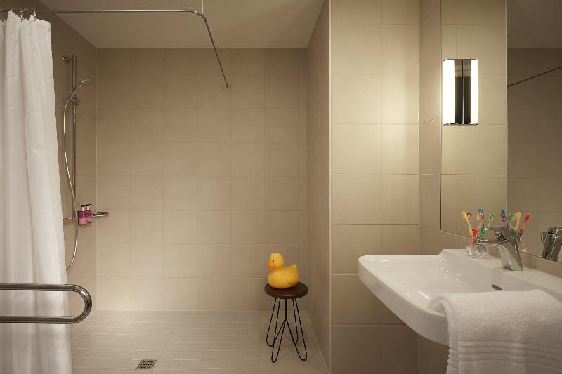 Moxy Frankfurt Airport - Oda