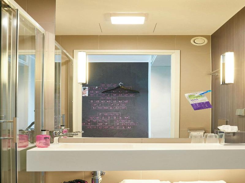 Moxy Frankfurt Airport - Oda