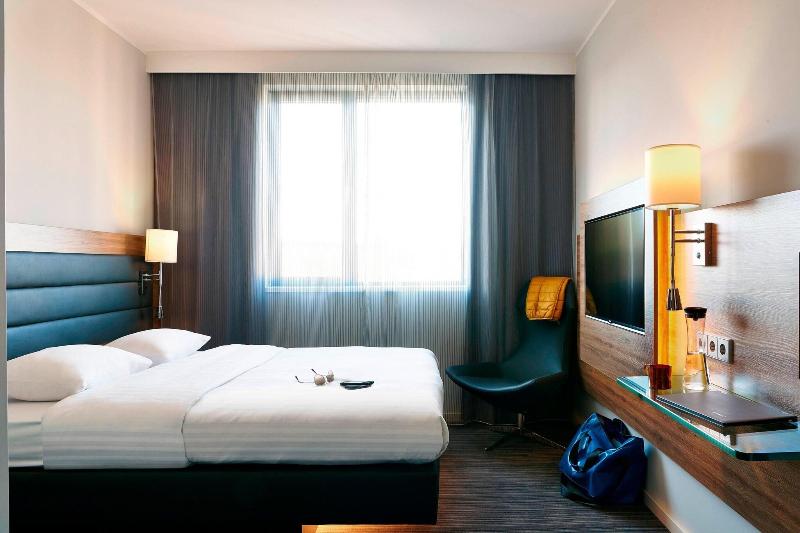 Moxy Frankfurt Airport - Oda