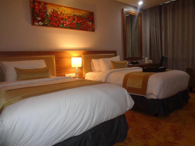 Grand Serela Hotel Yogyakarta - Oda