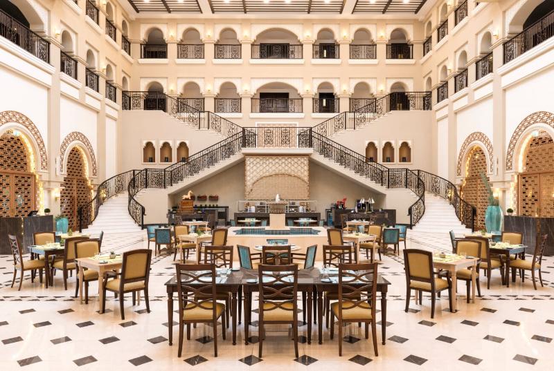 Al Habtoor Polo Resort - Restoran