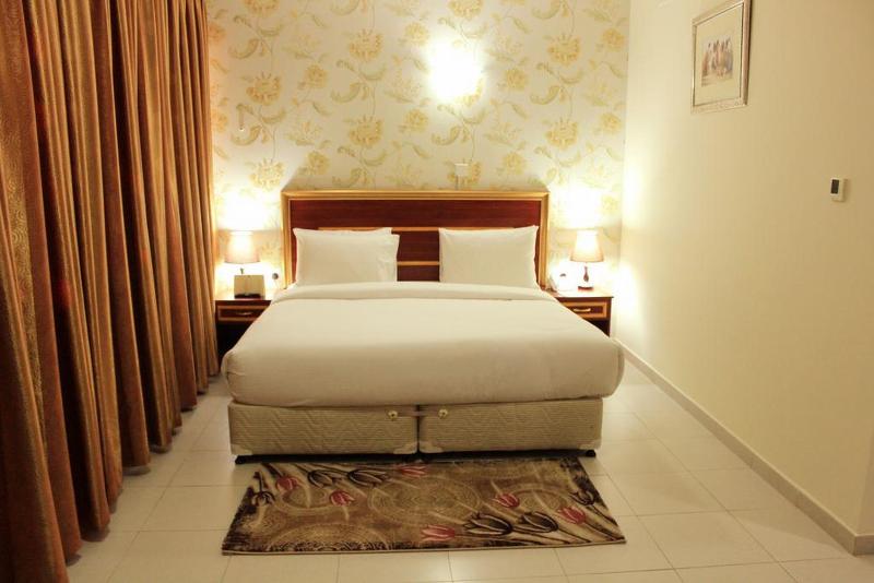 Montreal Naif Hotel - Oda