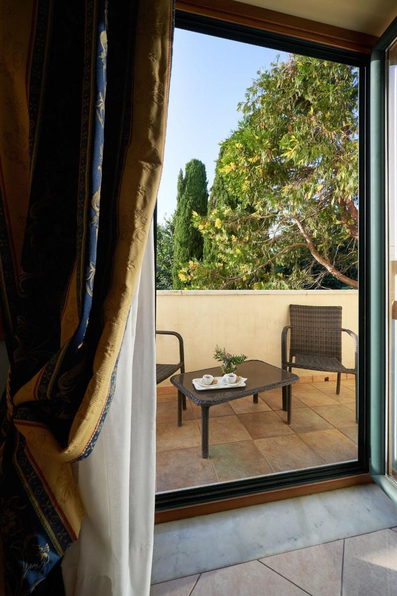 Hotel Ristorante La Piana - Teras