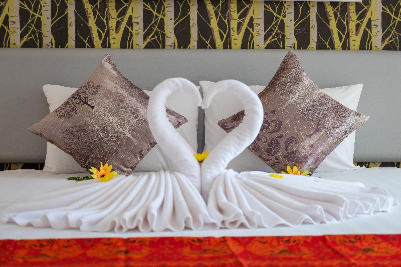 ON Hotel Phuket - Oda
