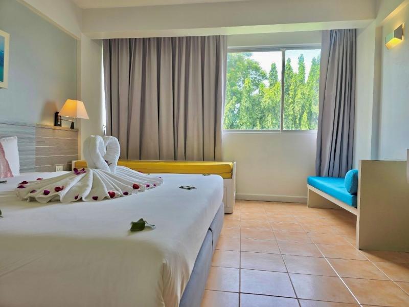 ON Hotel Phuket - Oda