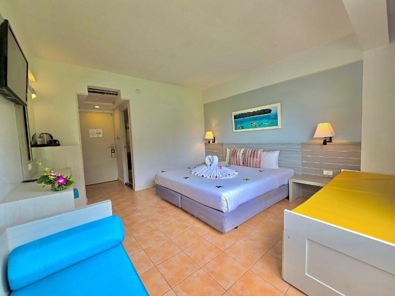 ON Hotel Phuket - Oda