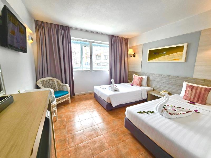 ON Hotel Phuket - Oda