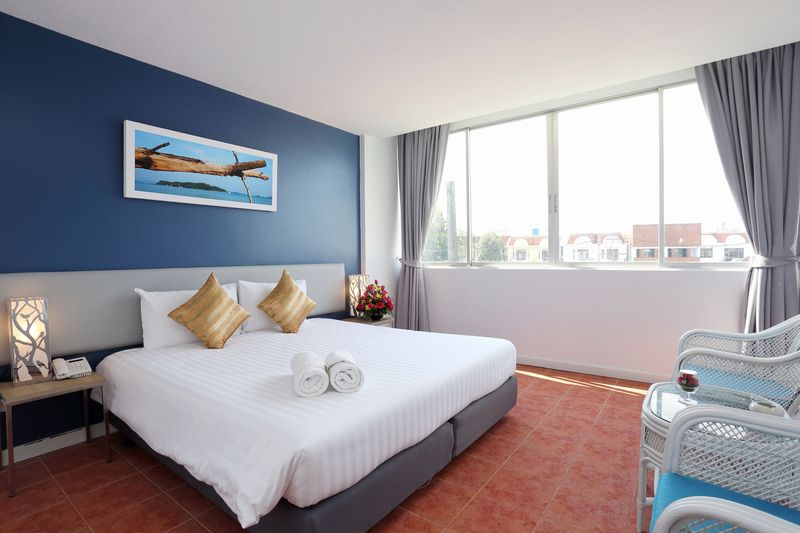 ON Hotel Phuket - Oda