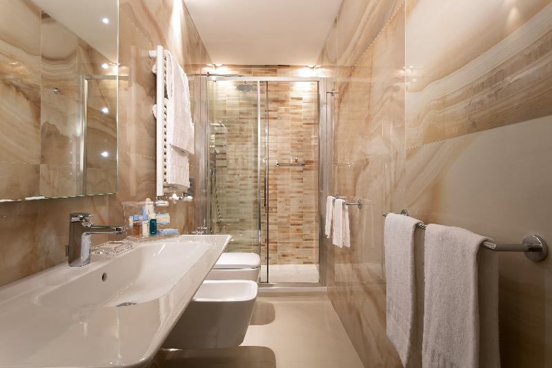 Stendhal Luxury Suites - Oda