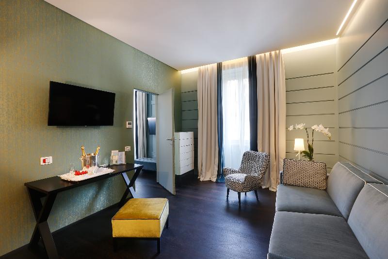 Stendhal Luxury Suites - Oda