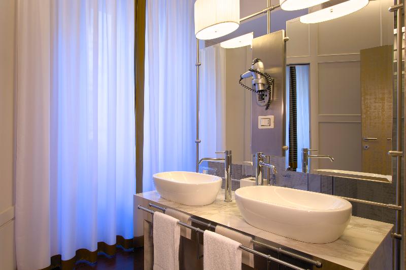 Stendhal Luxury Suites - Oda