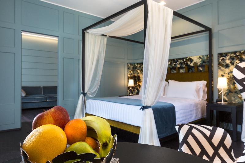 Stendhal Luxury Suites - Oda