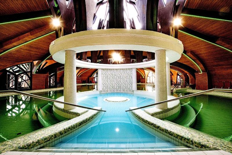 Park Inn by Radisson Zalakaros - Havuz