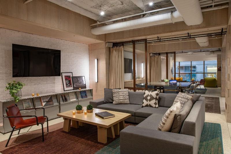MOXY NYC Times Square - Genel