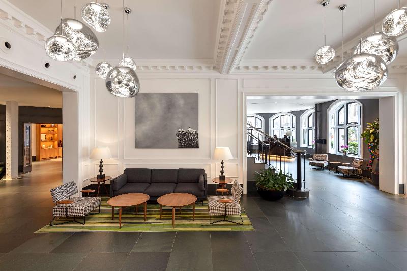 Radisson Blu Edwardian Bloomsbury Street London - Lobi