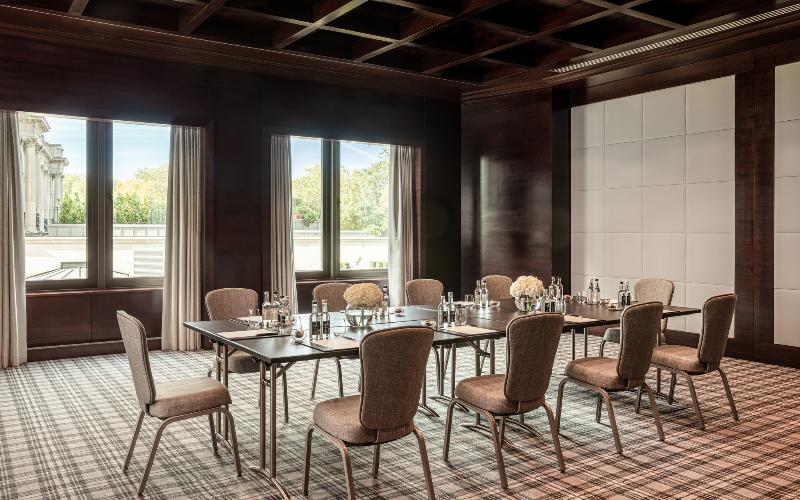 Four Seasons Hotel London at Park Lane - Toplantı