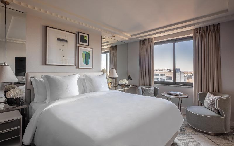 Four Seasons Hotel London at Park Lane - Oda