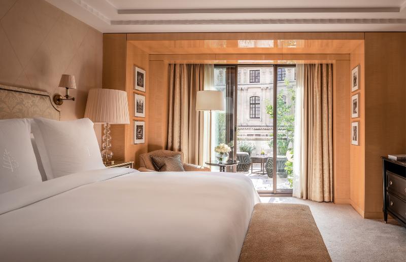 Four Seasons Hotel London at Park Lane - Oda