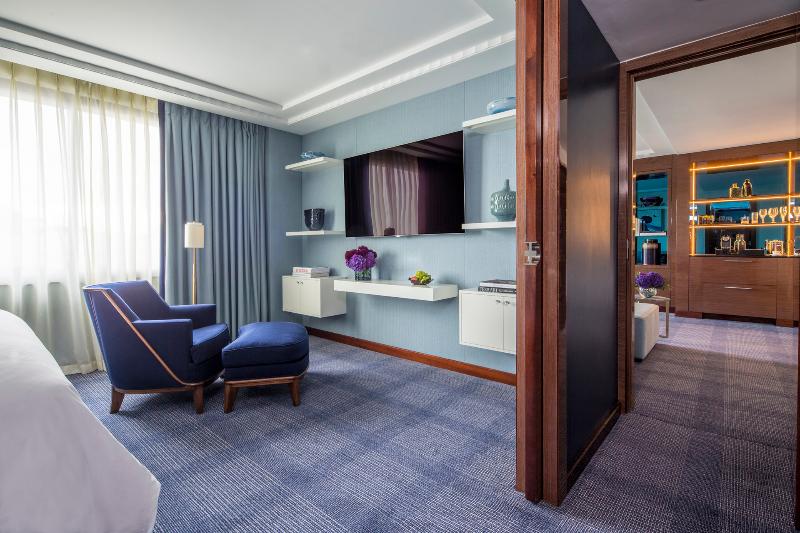 Four Seasons Hotel London at Park Lane - Oda